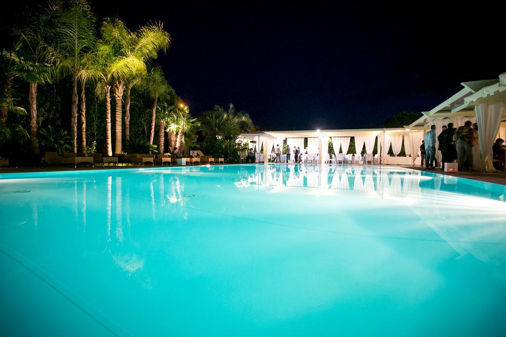 Hotel Ares Pontinia Екстериор снимка